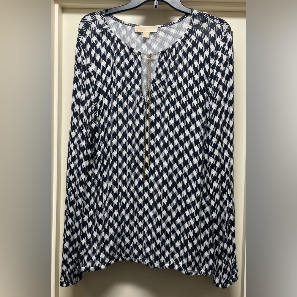 Michael Kors Navy and White Top